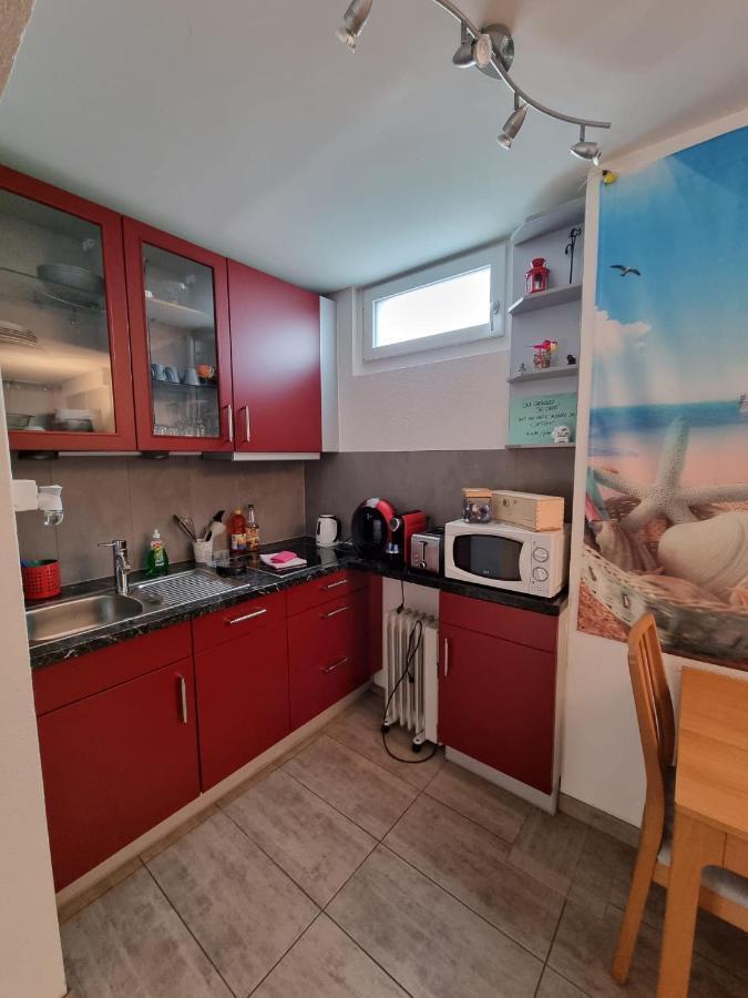 Chez Moumie Studio Meublee La Grande-Beroche Bagian luar foto